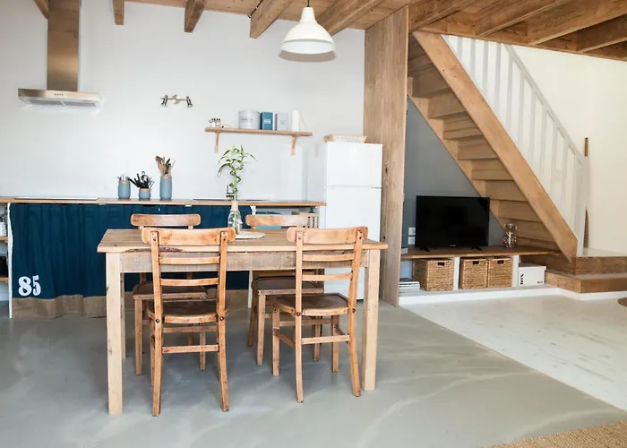 Σπίτι διακοπών Loft Avec Filet D'habitation Suspendu Geant Proche